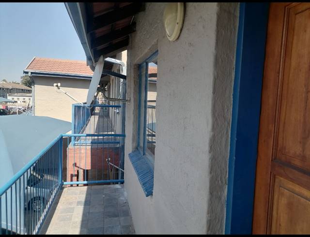 2 BEDROOM APARTMENT FOR SALE IN ANNADALE